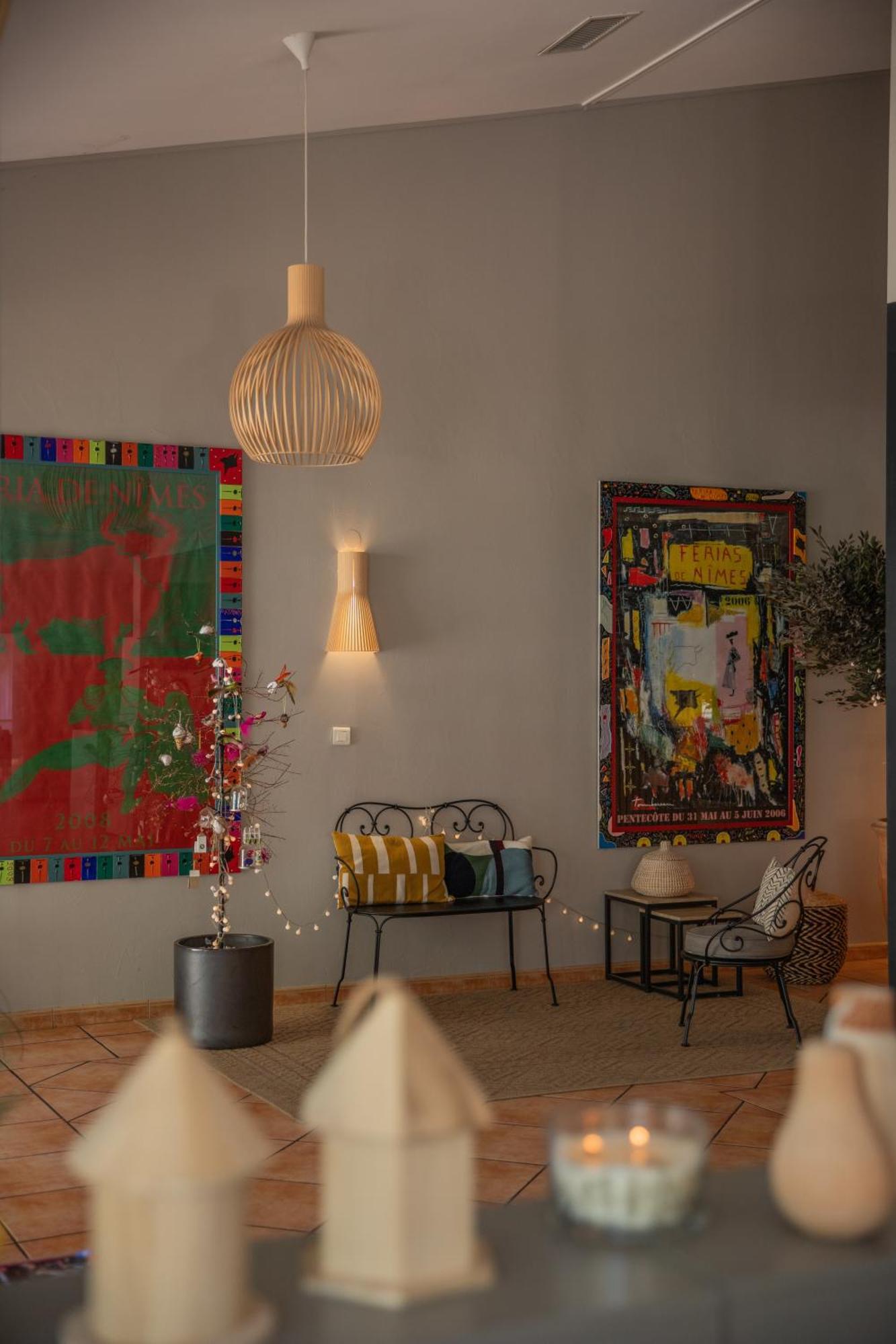 Kyriad Nîmes Ouest A9 Extérieur photo